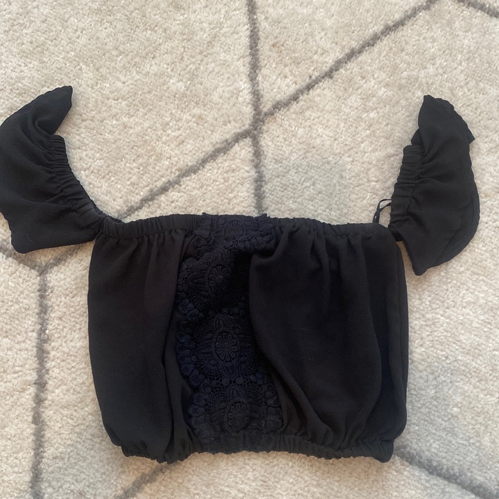 Cute crop top